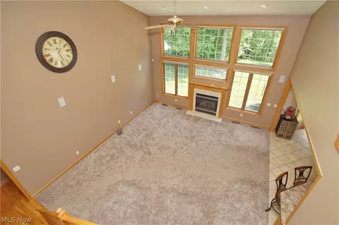 685 Deep Woods Dr, Aurora, OH 44202 photo 6