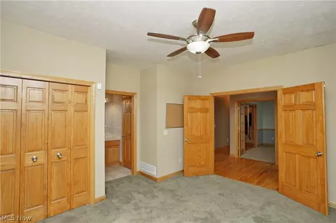 685 Deep Woods Dr, Aurora, OH 44202 photo 14
