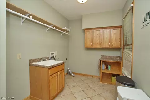 685 Deep Woods Dr, Aurora, OH 44202 photo 17