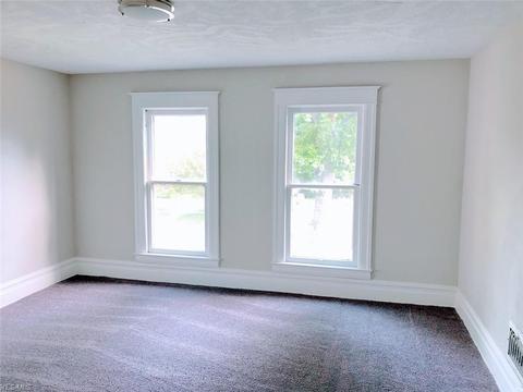 1709 E 44th St, Ashtabula, OH 44004 photo 16