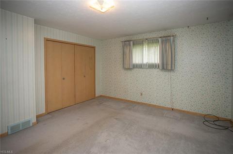1663 David Ave, Parma, OH 44134 photo 25