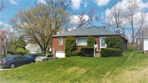 5043 Barrie St NW, Canton, OH 44708 photo 1