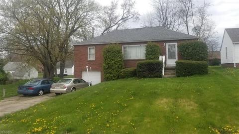 5043 Barrie St NW, Canton, OH 44708 photo 2