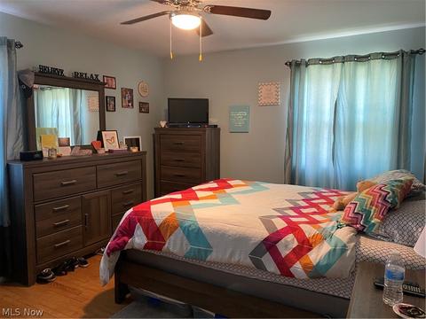 3024 Ingleside Dr, Parma, OH 44134 photo 9