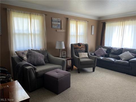 3024 Ingleside Dr, Parma, OH 44134 photo 3