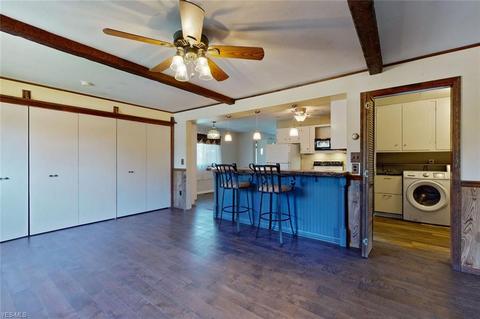 445 Laurel Dr, Berea, OH 44017 photo 9