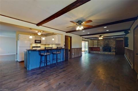 445 Laurel Dr, Berea, OH 44017 photo 8