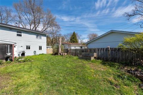 445 Laurel Dr, Berea, OH 44017 photo 29