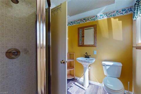 445 Laurel Dr, Berea, OH 44017 photo 19