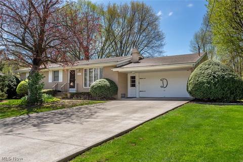 42813 Haven Dr, Elyria, OH 44035 photo 1