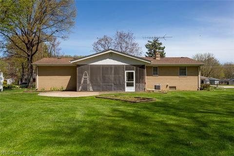 42813 Haven Dr, Elyria, OH 44035 photo 4