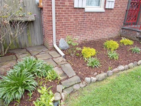 623 Cambridge Ave, Elyria, OH 44035 photo 5