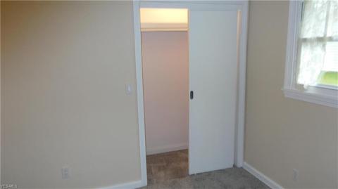 623 Cambridge Ave, Elyria, OH 44035 photo 16