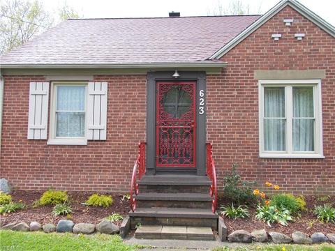 623 Cambridge Ave, Elyria, OH 44035 photo 3
