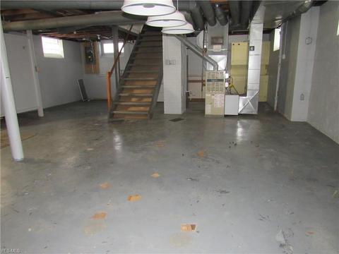 7614 Ackley Rd, Parma, OH 44129 photo 19