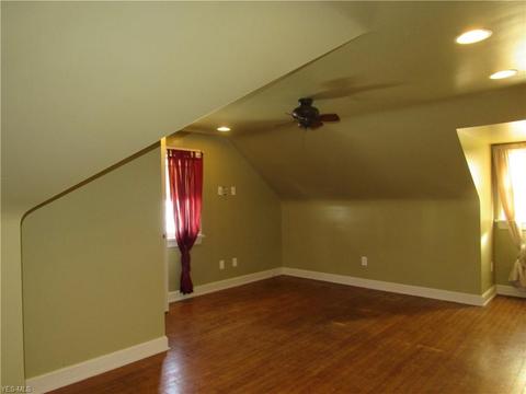 7614 Ackley Rd, Parma, OH 44129 photo 12
