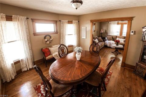 419 Oxford Ave, Elyria, OH 44035 photo 8
