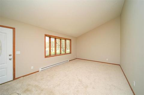 5843 Hyde Rd, Windsor, OH 44099 photo 2