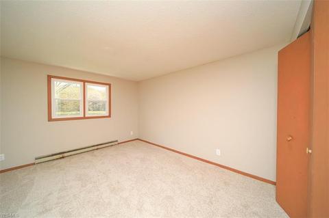 5843 Hyde Rd, Windsor, OH 44099 photo 15