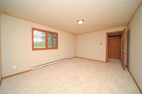 5843 Hyde Rd, Windsor, OH 44099 photo 17