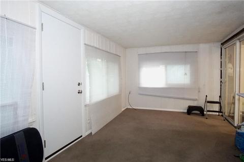 6090 Thunderbird Dr, Mentor On The Lake, OH 44060 photo 7