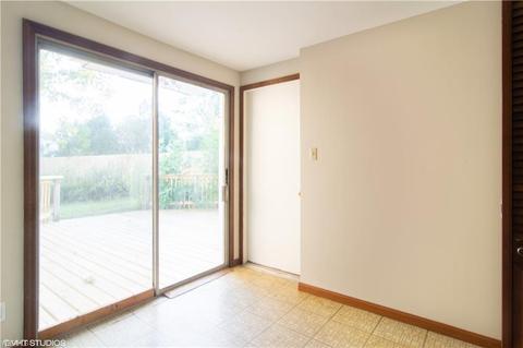 215 Fullerton Rd, Elyria, OH 44035 photo 12