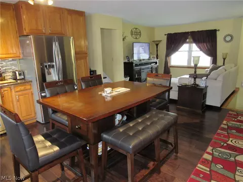 1343 E 28th St, Ashtabula, OH 44004 photo 5