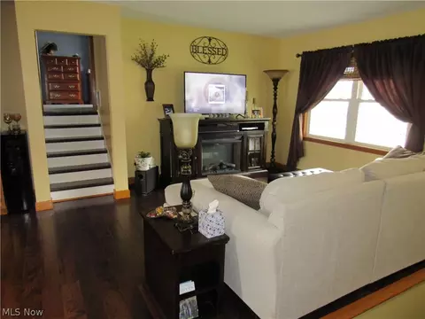 1343 E 28th St, Ashtabula, OH 44004 photo 8