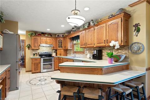 228 Crestview Dr, Elyria, OH 44035 photo 13