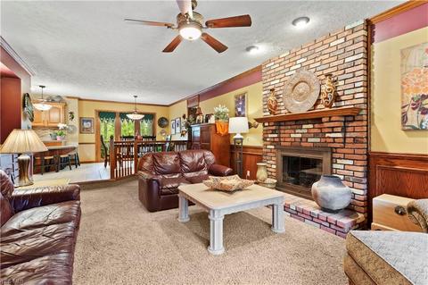 228 Crestview Dr, Elyria, OH 44035 photo 6