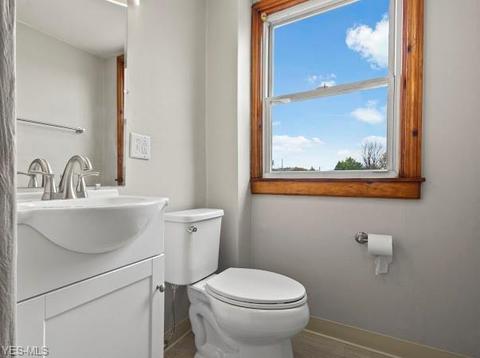 264 Overlook Blvd, Struthers, OH 44471 photo 13