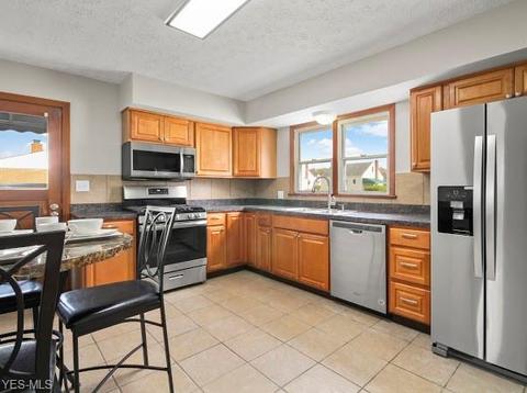 264 Overlook Blvd, Struthers, OH 44471 photo 5
