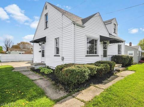 264 Overlook Blvd, Struthers, OH 44471 photo 2
