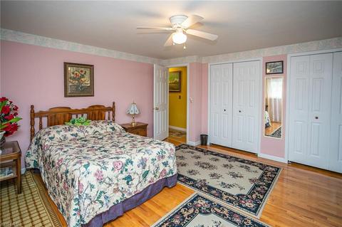 7060 E Parkview Dr, Parma, OH 44134 photo 27