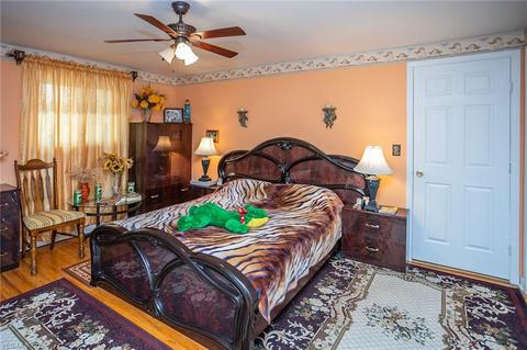 7060 E Parkview Dr, Parma, OH 44134 photo 20