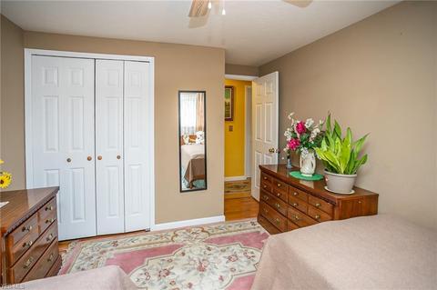 7060 E Parkview Dr, Parma, OH 44134 photo 28