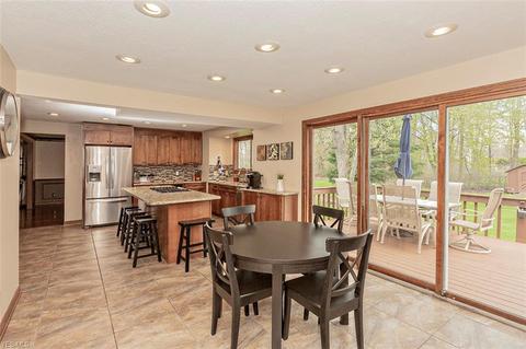 34453 Bramble Ln, Solon, OH 44139 photo 8
