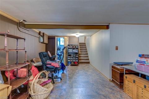 740 Cherry Ln, Seven Hills, OH 44131 photo 22