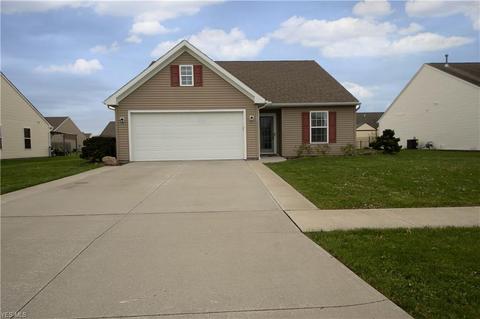 355 Springbrook Cir, Elyria, OH 44035 photo 30