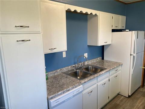 806 N 1st St, Dennison, OH 44621 photo 4