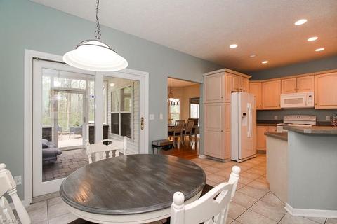 4234 Cobblestone Dr, Copley, OH 44321 photo 12