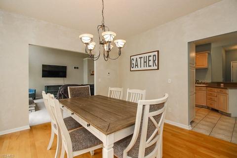 4234 Cobblestone Dr, Copley, OH 44321 photo 7
