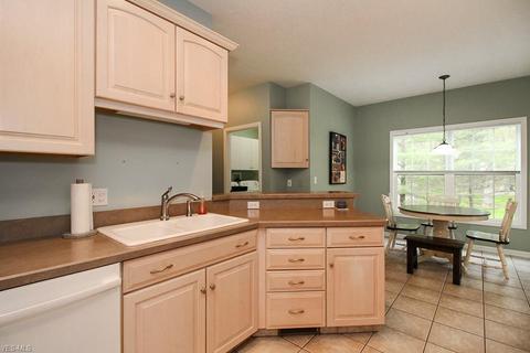 4234 Cobblestone Dr, Copley, OH 44321 photo 11
