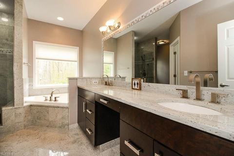 4234 Cobblestone Dr, Copley, OH 44321 photo 17