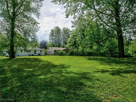 3809 Silvieus St, Ashtabula, OH 44004 photo 16