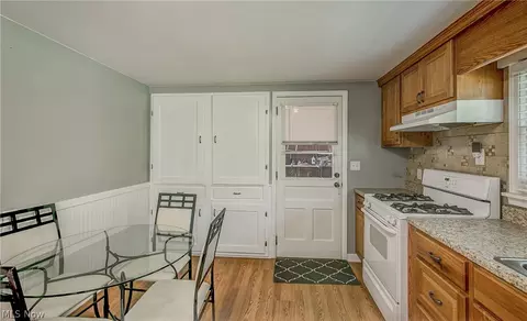 3809 Silvieus St, Ashtabula, OH 44004 photo 6