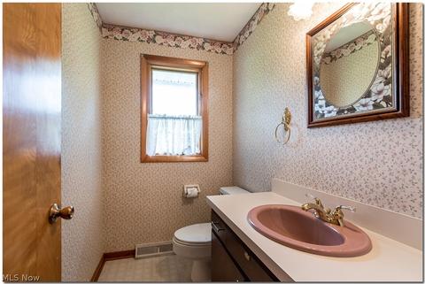 43305 Dellefield Rd, Elyria, OH 44035 photo 21