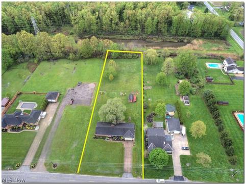 43305 Dellefield Rd, Elyria, OH 44035 photo 4