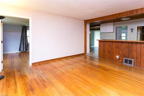 3200 27th St NW, Canton, OH 44708 photo 4