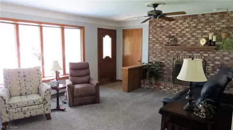 409 E Ridgewood Dr, Seven Hills, OH 44131 photo 18